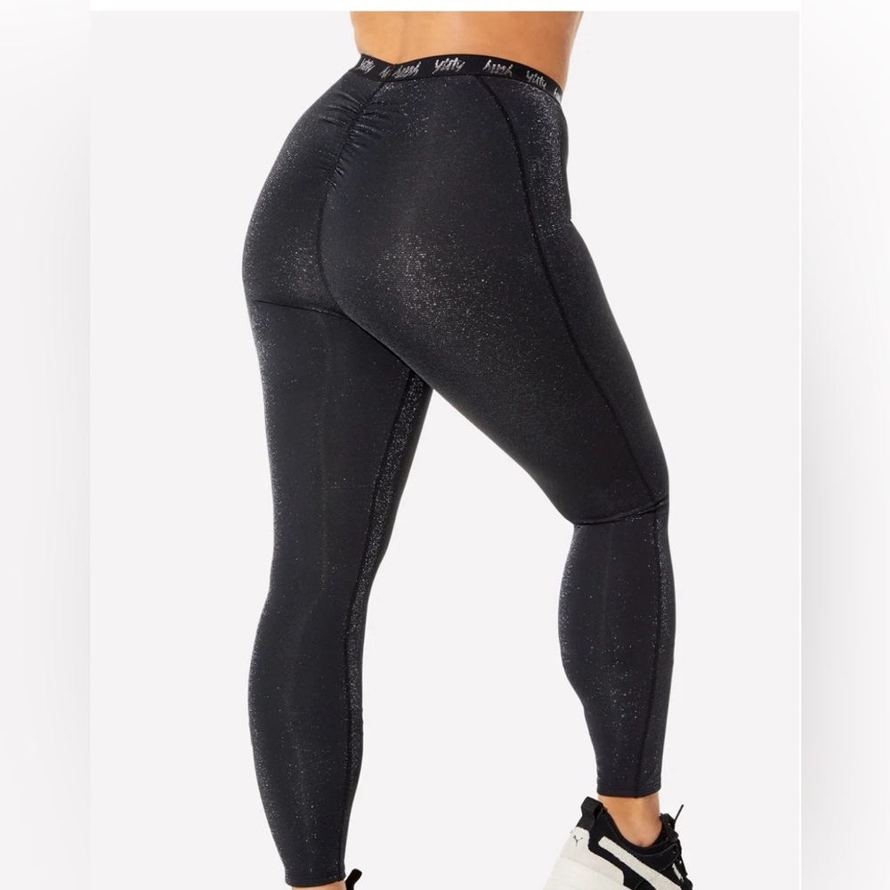 Yitty Fabletics Spotlight Shaping Ruched Legging